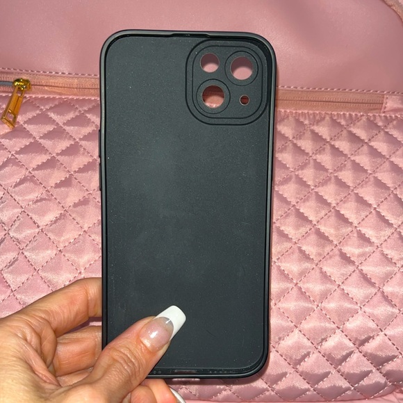 iPhone 13 Cases - Picture 14 of 16